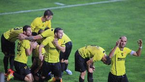 "Steagu"-i șef sub Tâmpa: Corona - FC Brașov 1-2! Dănălache a fost eroul gazdelor, Buș a ratat egalarea pe final