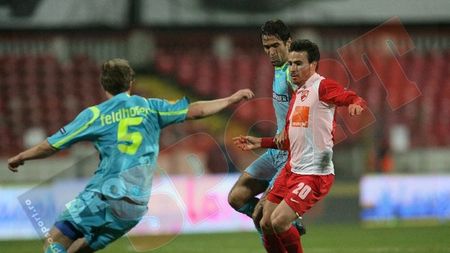 "După Moș Niculae, îl așteptăm și pe Moș Crăciun**, în Grecia!"