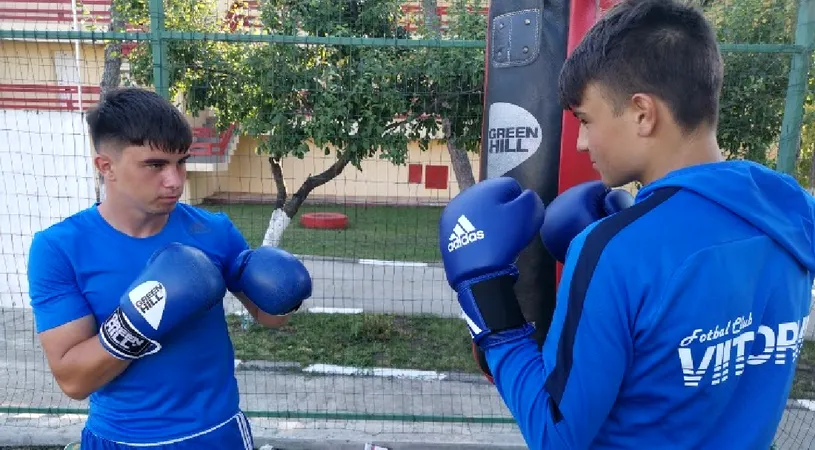 Provocarea anului: pugilistul Jitaru vs. fotbalist de la Viitorul lui Hagi | GALERIE FOTO