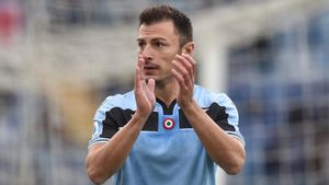 Ștefan Radu, dorit de Juventus. „A preferat să rămână la Lazio și a făcut o alegere bună!” Ce echipe din Serie A l-au mai vrut