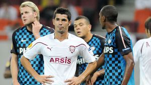 Steaua îi face marcaj lui Herea, Rapidul gâfâie în apărarea lui!** 'Vamă': 'Ar fi păcat să-l pierdem'