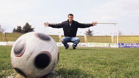 Ionuț Boșneag a semnat cu "U"