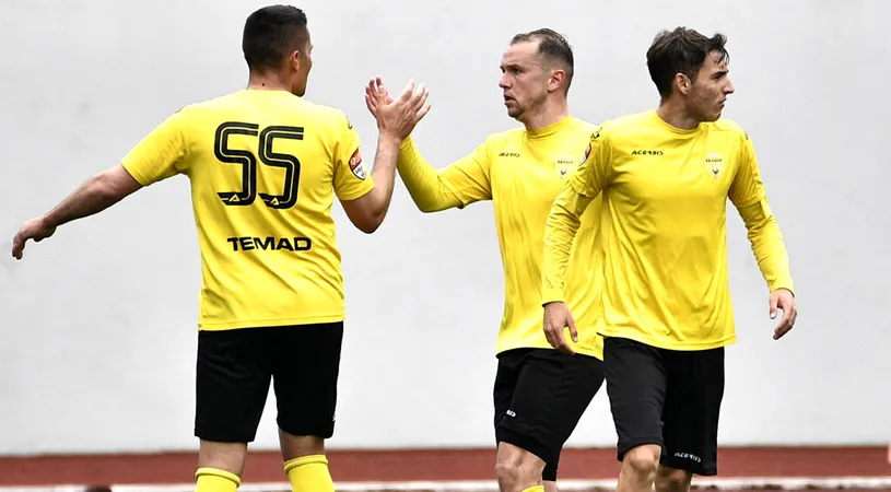 FC Brașov a câștigat în deplasare și la Târgu Jiu și și-a sigurat prezența la barajul pentru menținere în Liga 2. Călin Moldovan: ”O mare injecție de moral”