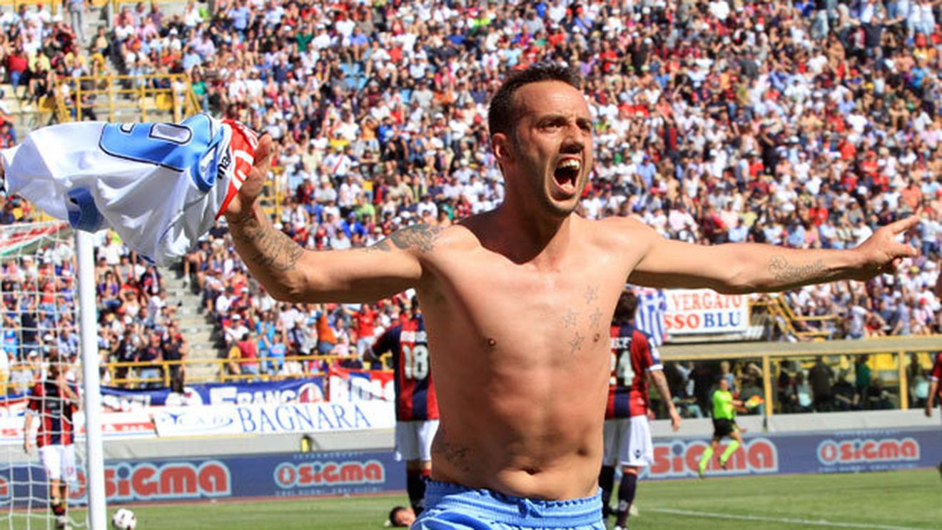 Napoli aproape lider în Serie A!** 15.000 de fani napoletani au făcut deplasarea la Bologna