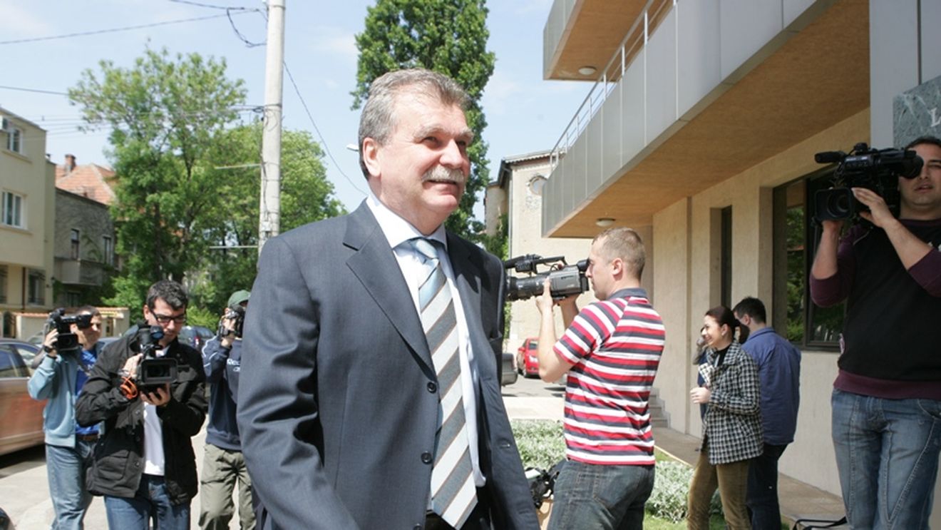 Rapid îl așteaptă pe „Vamă"