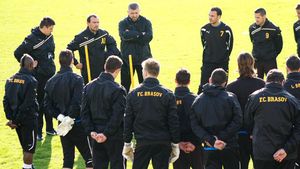 EXCLUSIV Trei ore de coșmar pentru 17 dintre fotbaliștii lui FC Brașov!** Meciul cu Kryvbas s-a jucat cu întârziere