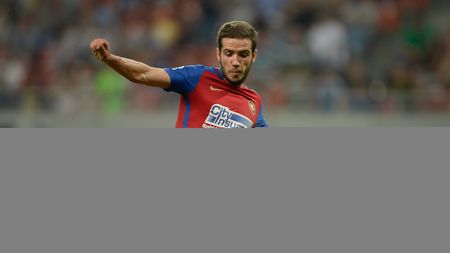 VIDEO | Un altfel de interviu cu Alexandru Chipciu. Mijlocașul Stelei a răspuns la 12 întrebări într-un minut. Care e primul fotbalist preferat, cu cine a stat prima dată în cameră și citatul care îl motivează