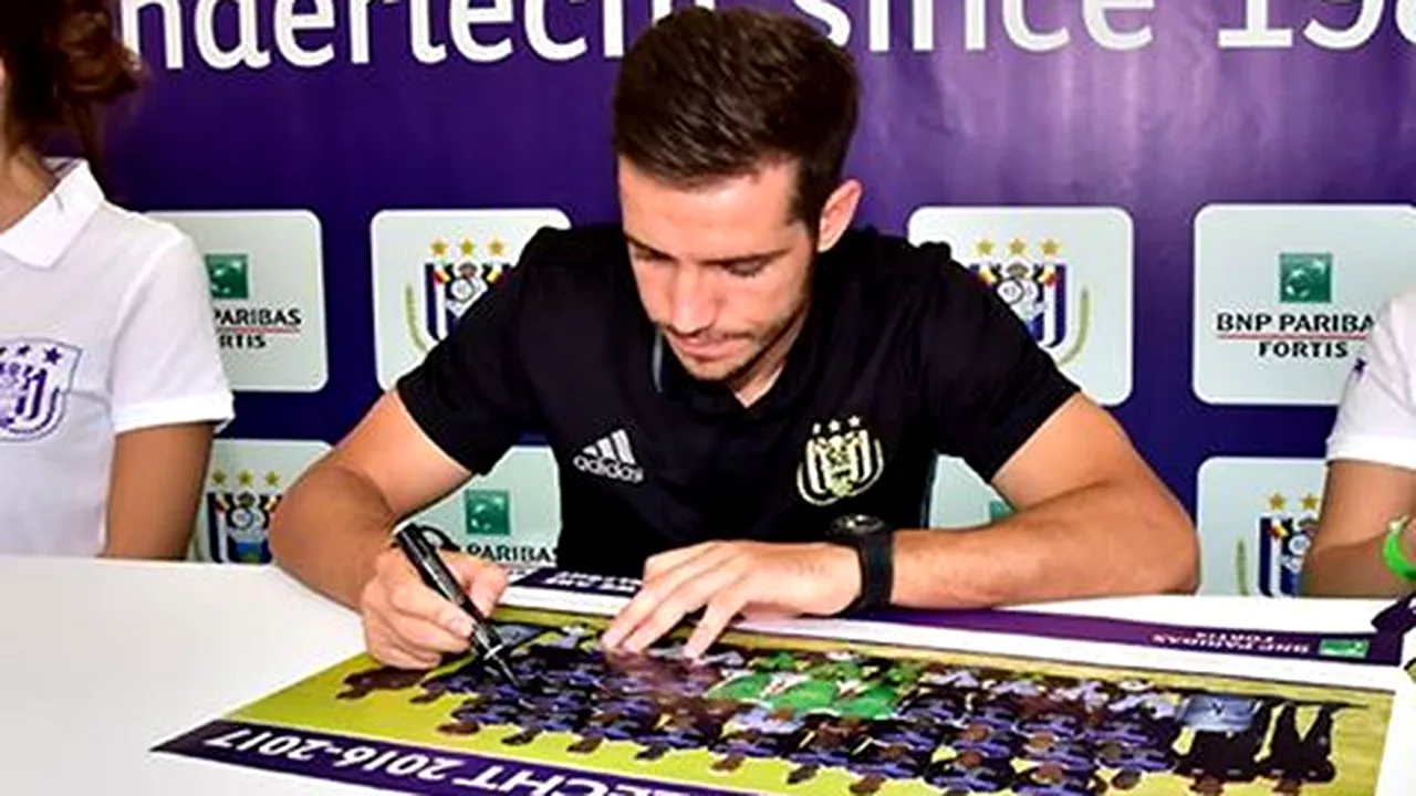 VIDEO și FOTO | Chipciu și Stanciu au devenit preferații fanilor lui Anderlecht. Cei doi români au fost asaltați la sesiunea de poze și autografe