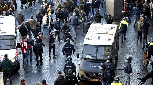 „Captură” impresionantă a poliției din Olanda! 120 de fani ai lui Juventus, arestați la Amsterdam. Ce au găsit polițiștii asupra lor