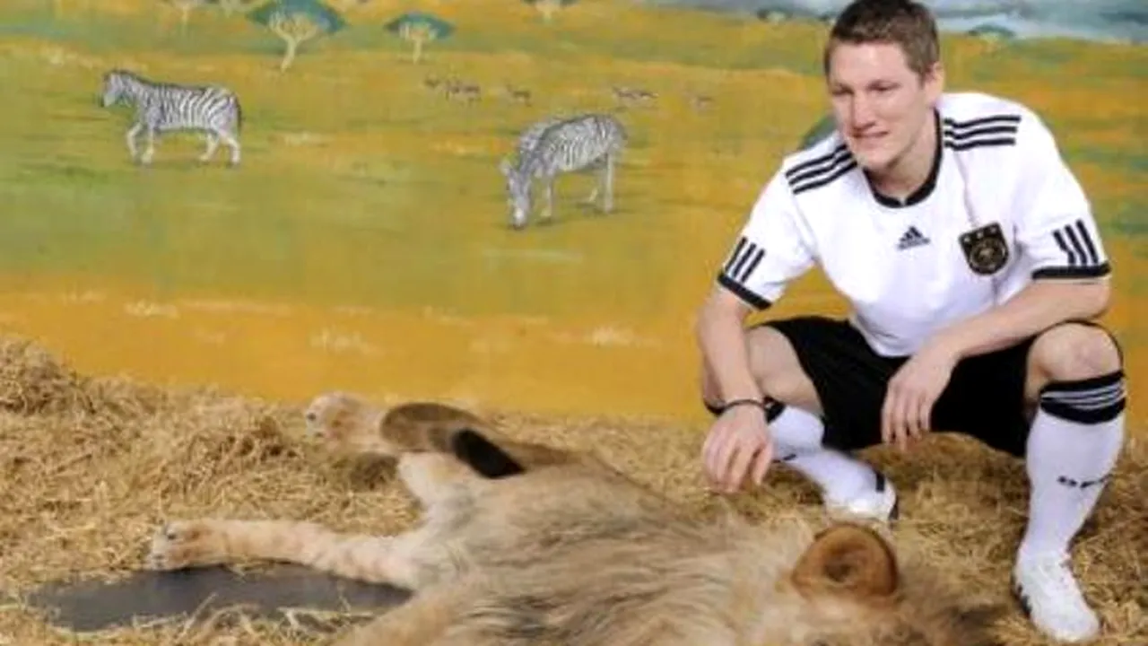 SUPERFOTO** Lahm și Schweinsteiger, stăpâni în Africa!