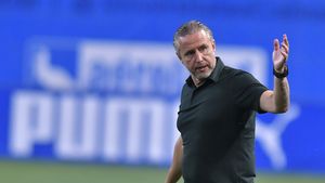 Laurențiu Reghecampf are Tunisia la picioare. Parcurs formidabil cu echipa sa