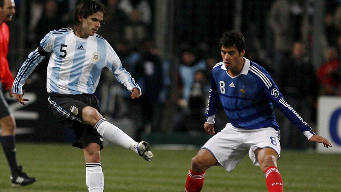 Maradona, neINTEResat "Îmi pare rău doar pentru Gago!"