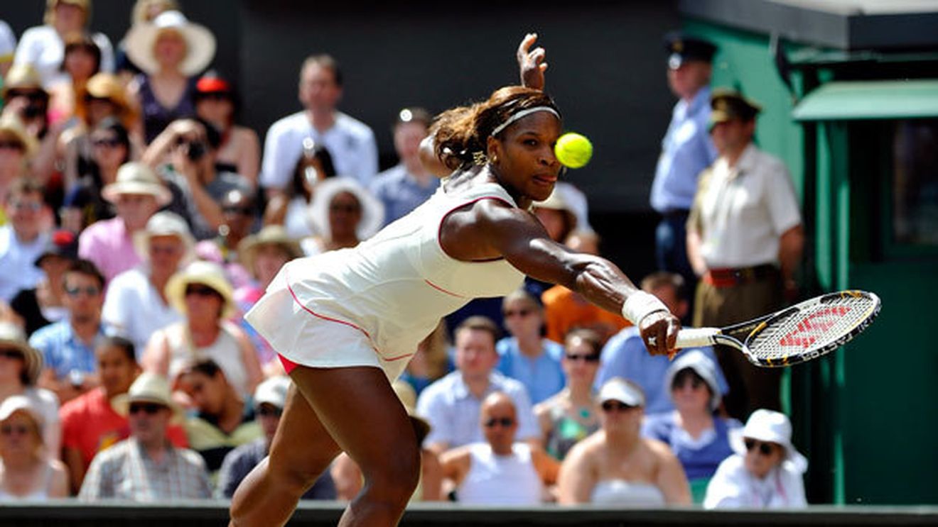 Ce accident stupid!** Serena Williams a călcat pe cioburi și ratează trei turnee!