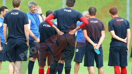 'Jucătorii sunt liberi să facă ce vor în timpul liber **atâta timp cât dau 100% pe teren'