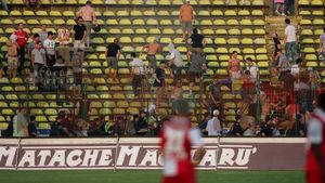 FC Argeș și Dinamo vor juca un meci fără spectatori