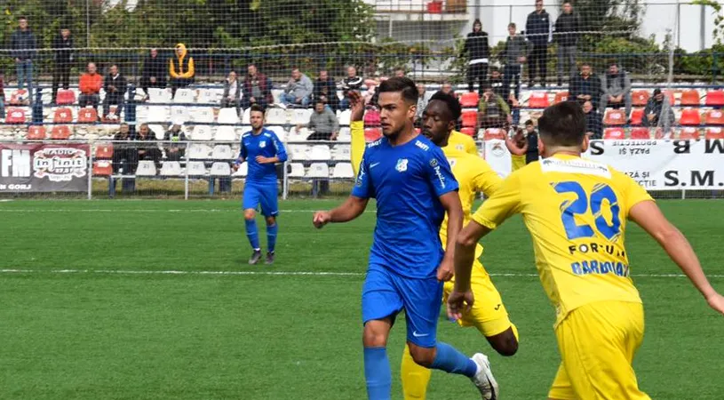 Un tânăr fundaș dat afară de Pandurii a ajuns la Petrolul!** EXCLUSIV | 