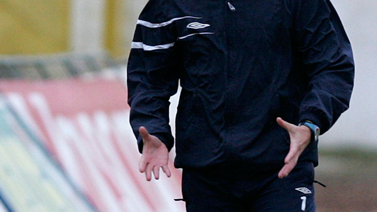 Munteanu: "Un eșec ne-ar îndepărta de Cupa UEFA"