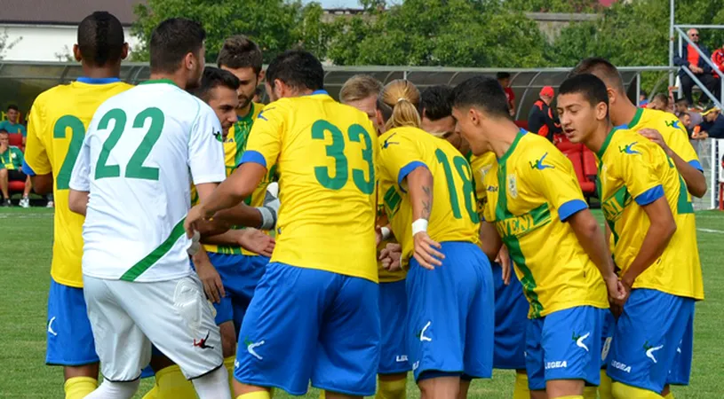 Mioveniul a urcat pe podium după victoria lejeră de la Clinceni.** Gugu a înscris primul său gol pentru argeșeni