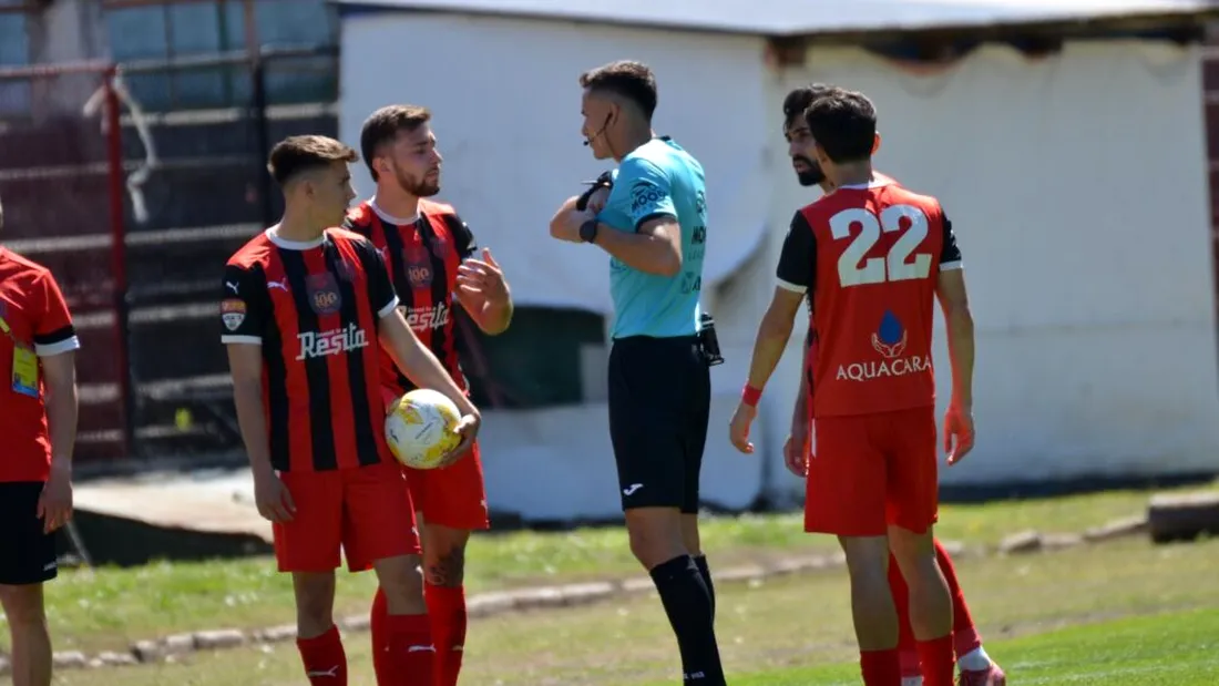Situația ACSM Reșița, ”în aer”! Urmează numirea unui nou președinte, iar venirea lui Dorinel Munteanu pare iminentă. Valentin Ciucur: ”Va veni cu jucători, cu staff, să facă treabă!”