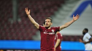 Blestemul salariului uriaș de la CFR Cluj! Alex Chipciu a dezvăluit: „S-au dus la Dan Petrescu: «Noi suntem aici de atâta timp și n-avem salariul lui! Mai e și stelist…»”
