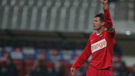 "E mult mai bine pentru vestiarul echipei** că a plecat N'Doye"