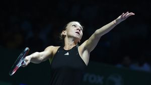 Debut cu stil pentru Halep la Turneul Campioanelor. "De abia aștept să joc cu Serena". Prima reacție a Simonei după victoria cu Bouchard