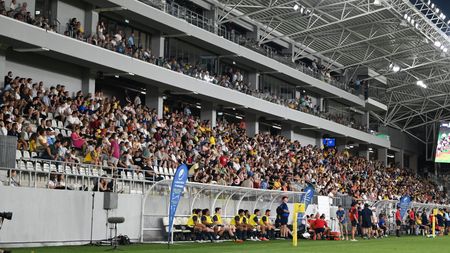 Prezențe surpriză pe „Arcul de Triumf”! După Dinamo și FCSB, alte două echipe de club de primă divizie au închiriat stadionul de lângă Mănăstirea Cașin