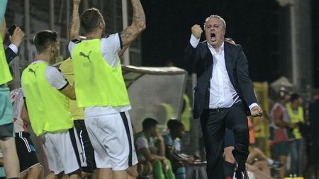 Șumudică și "fabrica" Astra: "Producem fotbal!" Reacția avută după ce l-a "bătut" pe Hagi și planul pentru atacul echipei