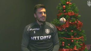 Andrei Burcă, interviu special de Crăciun! Ce făcea cu banii câștigați din colindat: „Pentru noi era foarte mult!” | VIDEO