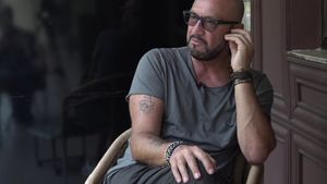 EXCLUSIV | Zenga la FCSB? Cum a răspuns zvonurilor care îl dădeau în locul lui Dică: "M-aș fi dus, dar mă forțez să stau acasă!" | VIDEO