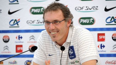 Hoarau e OUT pentru meciul cu România!** VEZI "careul de AȘI" pe care se va baza Blanc