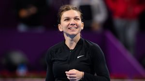 VIDEO | Simona Halep are puterea să zâmbească după ce a pierdut în fața Elisei Mertens: "Orice înfrângere e mai dulce când primești ..."