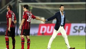 VIDEO | Nole, bun și cu mingea de fotbal! Djokovic a făcut un schimb de pase cu "galacticii" Bale și Benzema