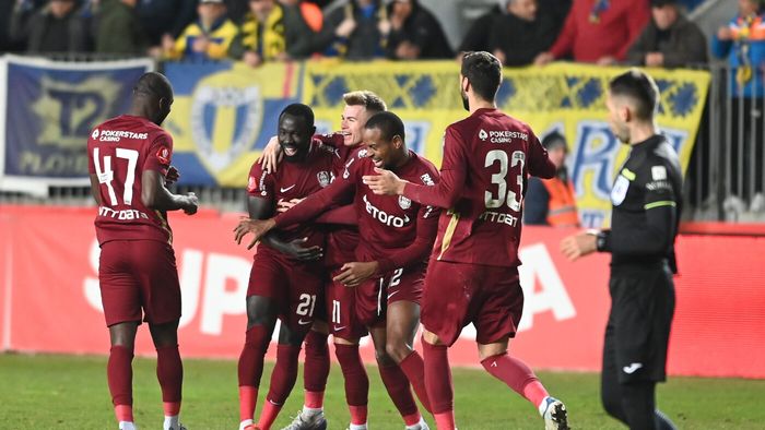 Gol de cascadorii râsului marcat de Nana Boateng în CFR Cluj - Rapid! Cum a reușit ghanezul să aibă o execuție spectaculoasă din greșeală | FOTO