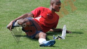 FOTO Nei, la primul antrenament cu CFR!** "Vreau să iau tot"