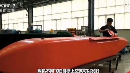 Cum arată „moartea zburătoare”, bomba uriașă pe care China vrea s-o folosească pentru a invada o altă țară. Imaginile care bagă frica în inamici | GALERIE FOTO