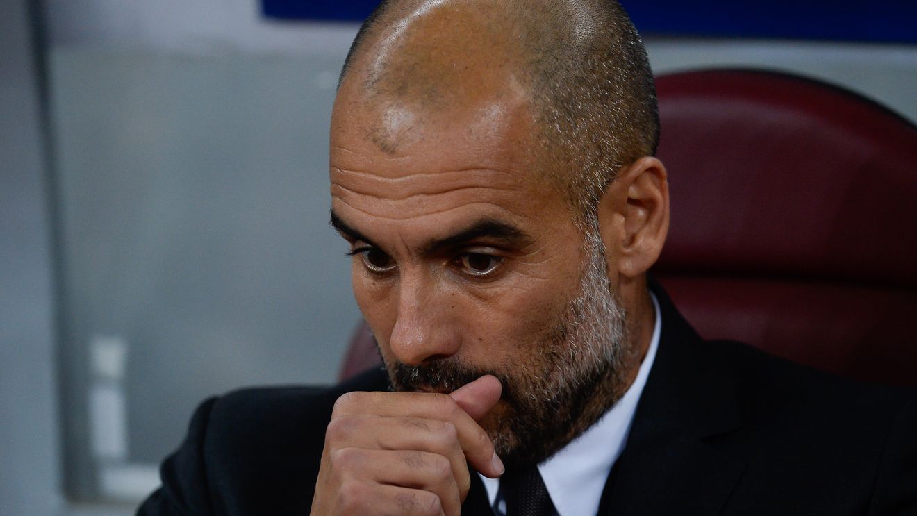 Guardiola: "Toure nu va mai juca până când nu-și va cere scuze!"  Replică extrem de dură primită de Pep: "A câștigat câteva meciuri și se crede rege!"