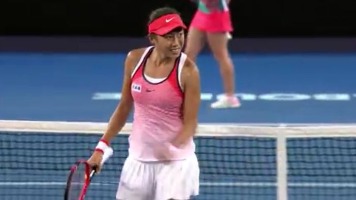Shuai Zhang nu s-a "limitat" doar la o victorie cu Simona Halep. Chinezoaica prinde săptămâna a doua la Australian Open după o nouă victorie clară