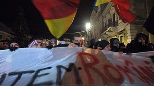 Revolta ultrașilor continuă la Universitate:** "Nu protestăm doar contra Legii 4, ci și pentru educație sau pentru bunicii noștri"