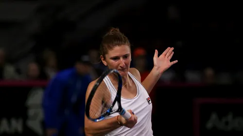 Calificare cu peripeții. Irina Begu câștigă în fața Polonei Hercog și merge în sferturi la Seul