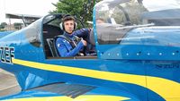 Doi fotbaliști s-au dat peste cap cu avionul deasupra orașului. Sunt componenți ai echipei naționale care va întâlni Georgia luna viitoare