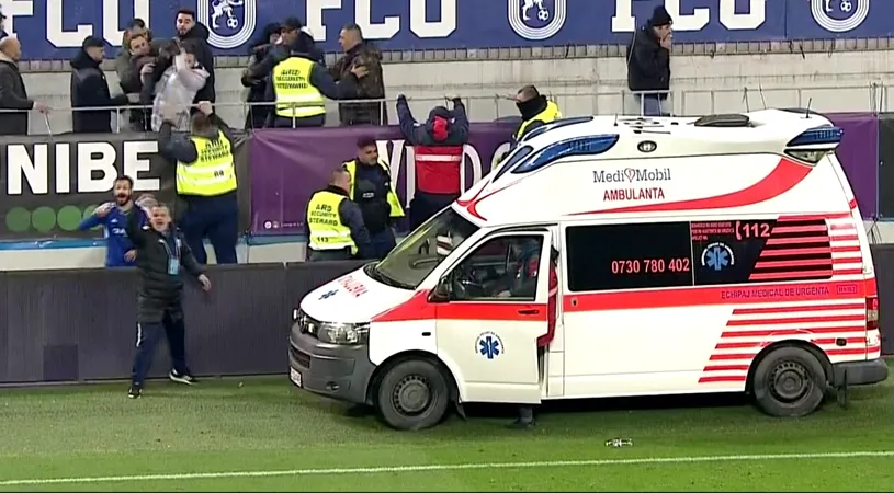 Panică pe „Ion Oblemenco”! Un suporter a căzut din tribună în timpul meciului FC U Craiova - CS Mioveni! A fost transportat de urgență la spital | FOTO
