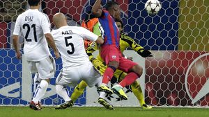 Piovaccari și Tatu, piese în efectul de domino care poate decide transferul verii pentru Barcelona. Anunțul oficial: "A semnat până în 2019"