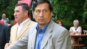 Crăciunescu îl refuză pe Avram: "M-am săturat de vrăjeala celor de la FRF"