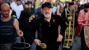 „Îi tremură pantalonii lui Gigi Becali”. De cine are patronul FCSB o frică viscerală