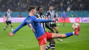 Presa din Grecia a desființat-o pe PAOK, după golul lui David Miculescu de 2-0 pentru FCSB