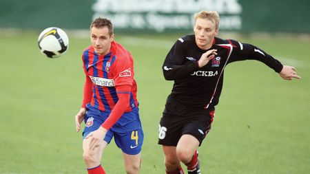 Sfatul lui Golanski: "Dați gol repede, pentru că se pierd!" Polonezul susține că e rușinos ca o echipă de talia Stelei să nu aibă soluții în atac