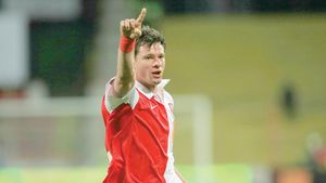 "I-am răspuns pe teren lui Porumboiu"