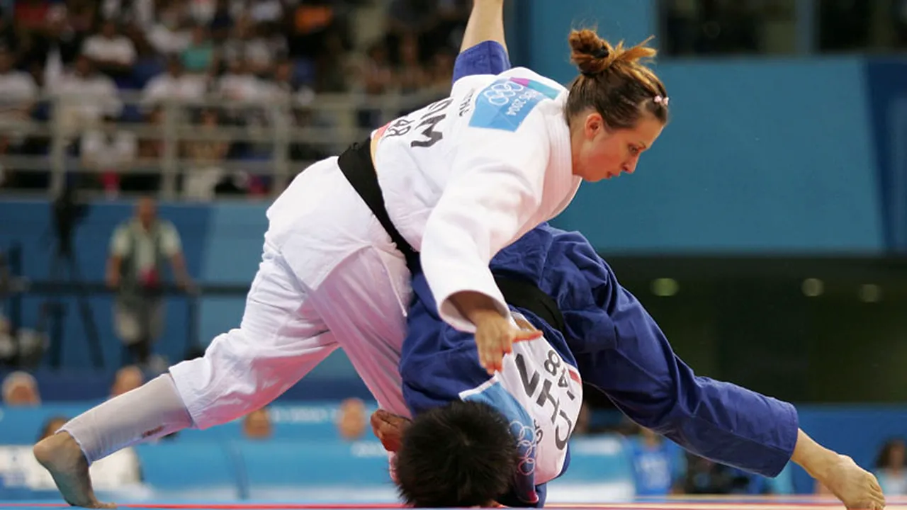 Alina Dumitru, învinsă în semifinalele CE de Judo!