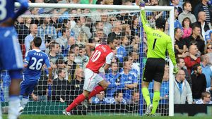 ELECTRIZANT!** Chelsea - Arsenal 3-5! Van Persie a marcat un hat-trick!